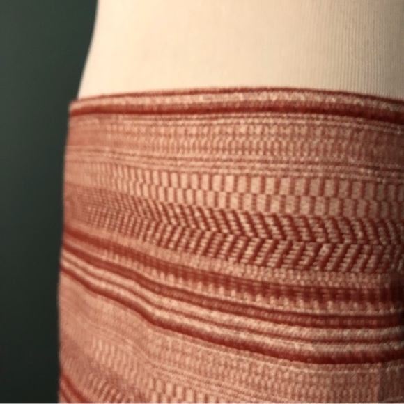 Bannana republic skirt woven fabric size 6 - Picture 3 of 5